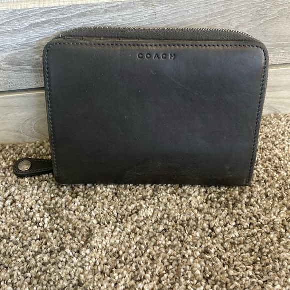 Coach Handbags - Coach Grey Bifold Vintage Zip-around Leather Wallet  retro classic preppy prep